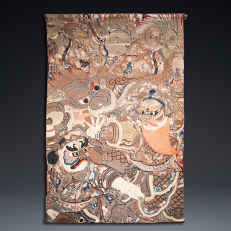 Grande tapisserie murale en soie brodée aux fils métalliques à décor d'une scène d'opéra, Chine, 19ème