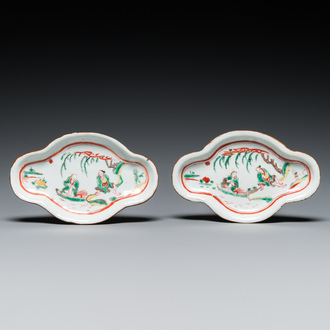 Paire de mukozukes de forme quadrilobée en porcelaine de Chine wucai de type ko-sometsuke pour le marché japonais, Tianqi