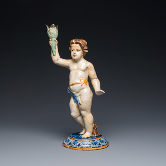 Sculpture d'un jeune homme debout en céramique polychrome, Espagne ou France, 18/19ème