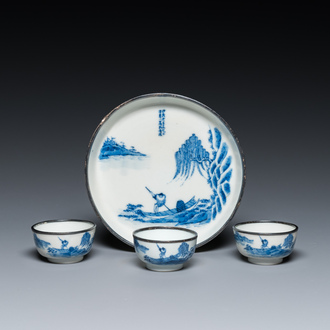 A Chinese blue and white 'Bleu de Hue' dish and three cups for the Vietnamese market, Noi Phu mark, 19th C.