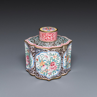 A Chinese Canton enamel tea caddy and cover, Yongzheng/Qianlong