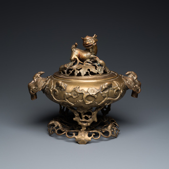 Grand brûle-parfum tripod et son couvercle ajouré sur socle en bronze, Chine, 19ème