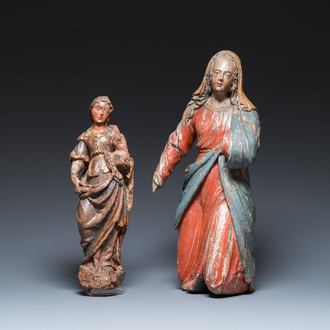 Deux sculptures de Vierges en bois sculpté et polychromé, 16ème
