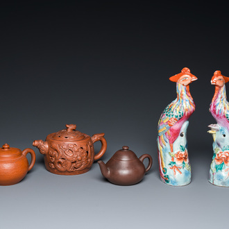 Three Chinese Yixing stoneware teapots with covers and a pair of famille rose pheasants, 19/20th C.