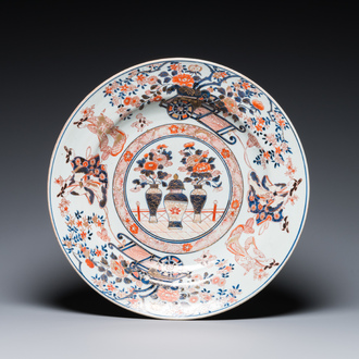 Grand plat en porcelaine Imari de Japon, Edo, 18ème