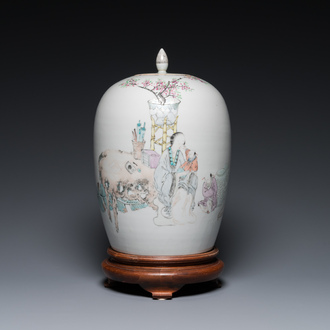 Pot couvert en porcelaine de Chine qianjiang cai, signé Ma Qingyun 馬慶雲, daté 1896