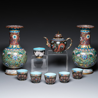 Neuf pièces en émaux cloisonnés, Chine, 19/20ème