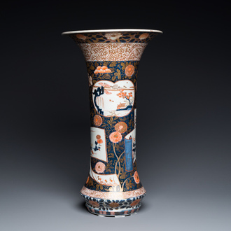 A Japanese Imari trumpet vase, Edo, late 17th C.