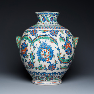 Exceptionnel grand vase de style Iznik, Cantagalli, Italie, 19ème