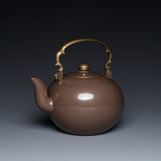 A Chinese polished Yixing stoneware teapot and cover for the Thai market, 19th C.