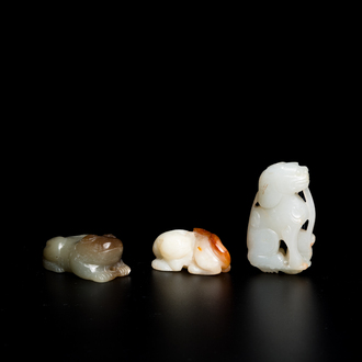 Three Chinese white and celadon jade carvings of animals, Qing/Republic