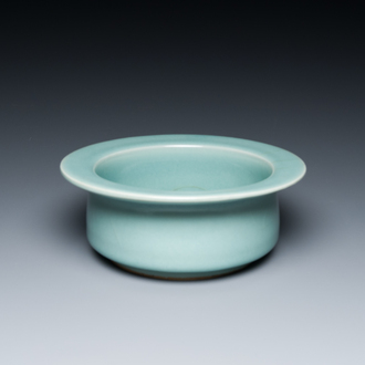 Lave-pinceaux en porcelaine de Chine céladon de Longquan, Song ou postérieur