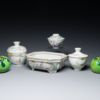 Four Chinese qianjiang cai and famille rose bowls and a pair of apples, 19/20th C.