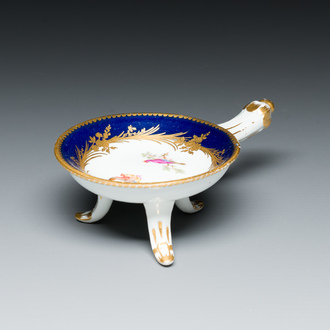 Coupe ansée tripode en porcelaine polychrome de Meissen, 2ème moitié du 18ème