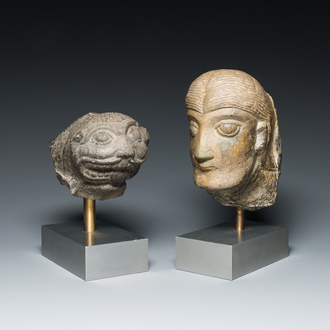 Une tête masculine et une d'un lion en pierre sculptée de style roman, probablement Flandre, 13/15ème