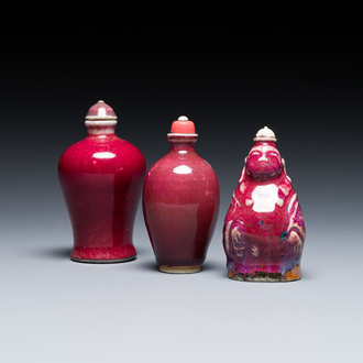 Drie Chinese snuifflessen met flambé-glazuur, 18/19e eeuw