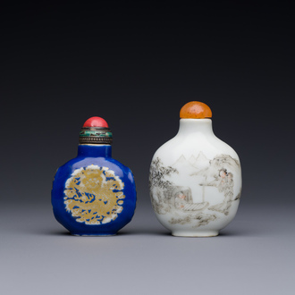 Twee Chinese snuifflessen in porselein, Daoguang merk en periode