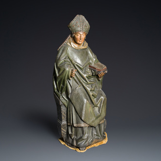 Importante sculpture d'un éveque en bois polychromé, probablement France, début du 16ème