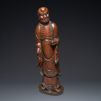 Importante sculpture de Damo en bois laqué et polychromé, Japon, Edo, datée 18/19ème