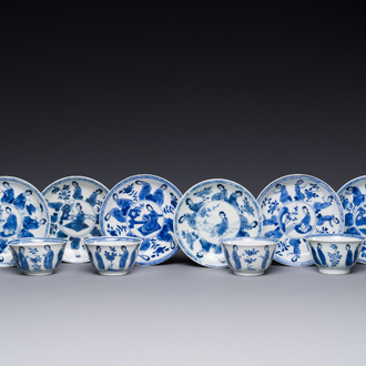 Six tasses et soucoupes en porcelaine de Chine en bleu et blanc à décor des 'Longues Dames', diverses marques, Kangxi
