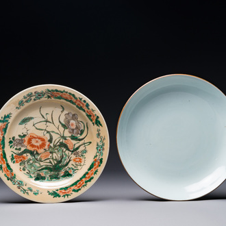 A Chinese famille verte café-au-lait ground plate and a monochrome white plate, Kangxi