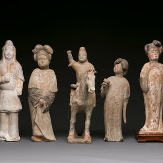 Five various Chinese painted terracotta figures, Tang