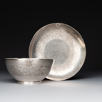 A fine Vietnamese silver bowl and saucer, Lei 雷 mark, 19th C.