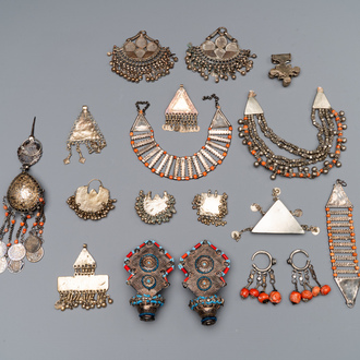 A varied collection of jewellery and accessories, Afghanistan, India, Pakistan, and Yemen, 19th C.