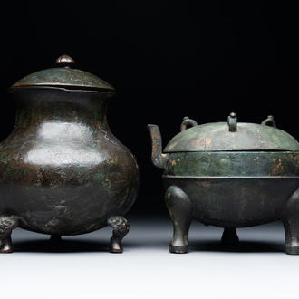 Two Chinese archaic bronze food vessels, 'ding 鼎', Han