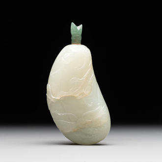 A fine Chinese celadon jade 'dragonfly' snuff bottle and stopper, Daoguang