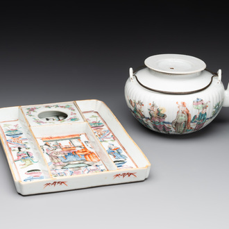 A Chinese famille rose ink set and a teapot, Tongzhi mark, 19th C.