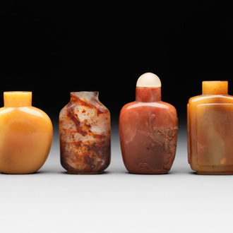 Four Chinese jade and hardstone snuff bottles, 19/20th C.
