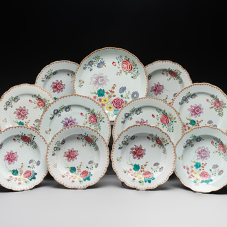Eleven Chinese famille rose plates and dishes with fine floral design, Qianlong