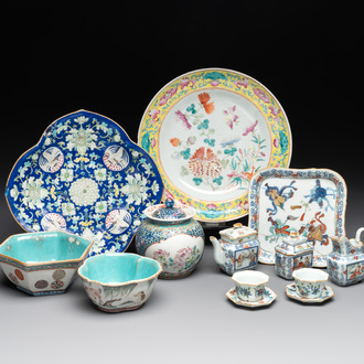 A Chinese blue, white and famille rose tea service, three famille rose bowls, a plate and a covered jar, 19th C.