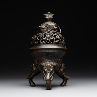 A fine Chinese tripod 'elephant' censer and cover, Ming