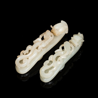 Two fine Chinese white jade carved belt hooks, Qing