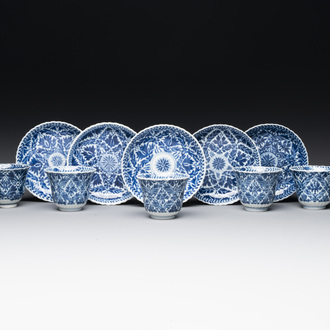 Five fine Chinese blue and white cups and saucers, 19th C.