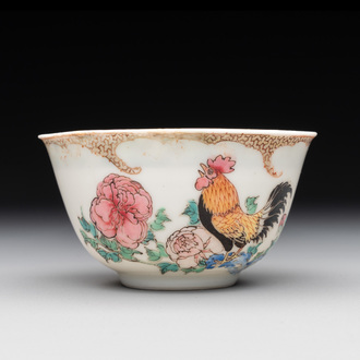 An extremely rare and early Chinese famille rose semi-eggshell 'rooster' cup, Baiyun Shanren 白雲山人 seal mark, Yongzheng