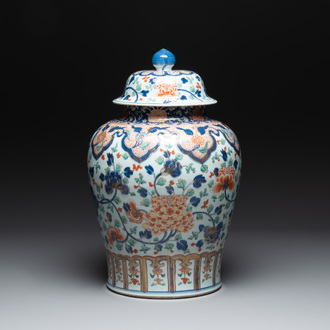 A large Chinese verte-Imari 'peony scroll' vase and cover, Kangxi