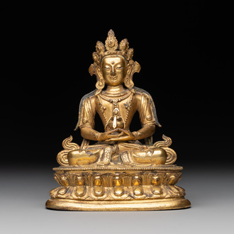 A Sino-Tibetan gilt bronze Buddha Amitayus, 18th C.