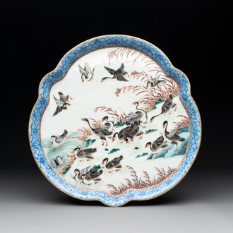 A Chinese famille rose flower-shaped '18 geese' tray, mid-19th C.