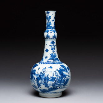 A Chinese blue and white 'Wen Wang Fang Xian 文王訪賢' bottle vase, Transitional period