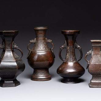 A Chinese archaistic bronze vase and three Japanese bronze vases, 14/18th C.