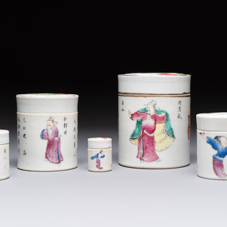 A set of five Chinese famille rose 'Wu Shuang Pu' nesting boxes and covers, 19th C.