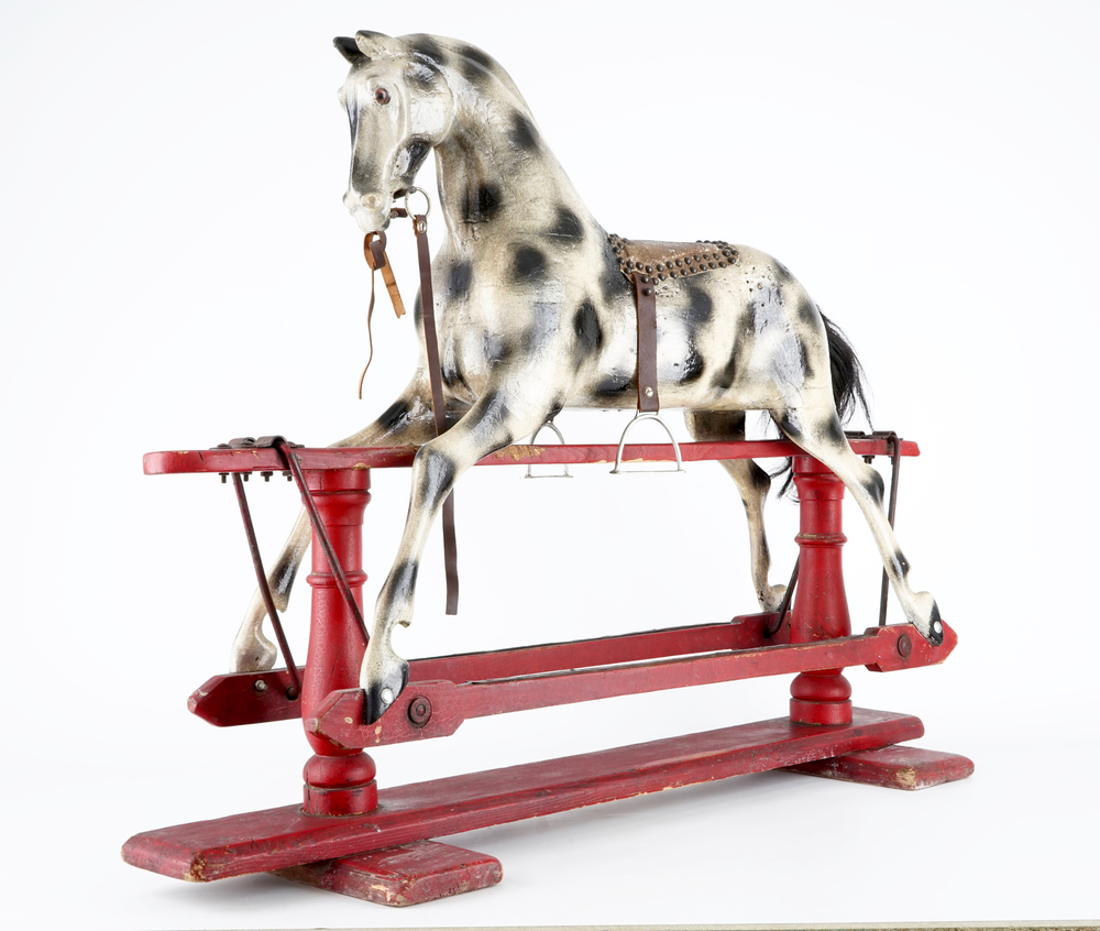 Un grand cheval a bascule debut du 20eme siecle Rob Michiels Auctions