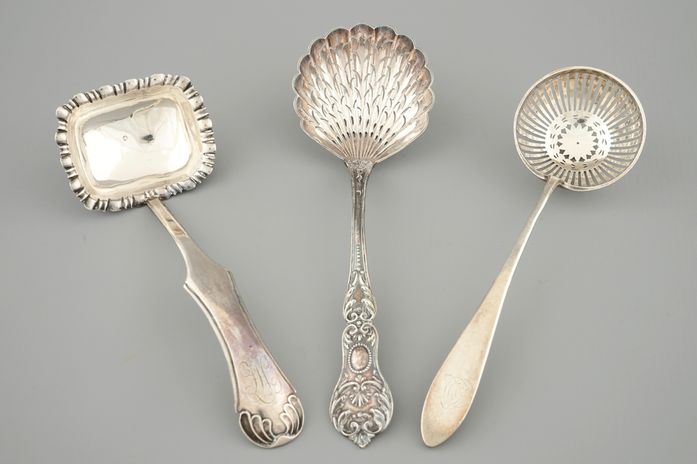 Three silver sugar spoons, 18/19th C