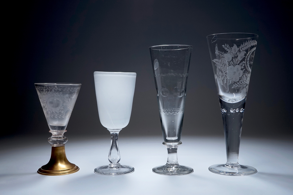 A lot of 4 large glasses incl. engraved, 18/19th C.