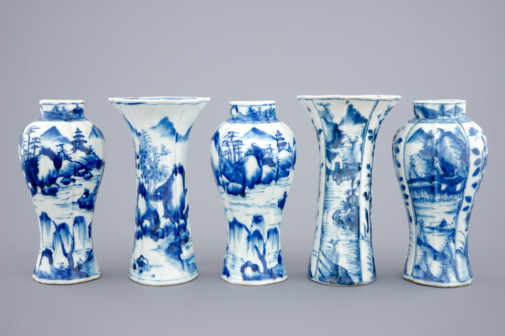 A Chinese blue and white five piece garniture, Kangxi