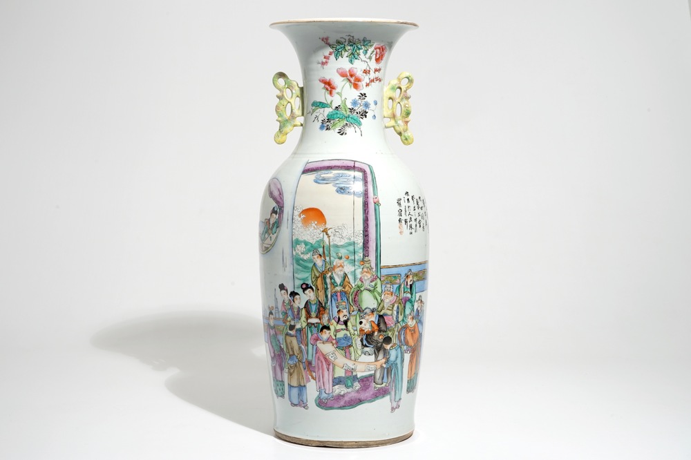 Un grand vase en porcelaine de Chine famille rose &agrave; double d&eacute;cor, 19/20&egrave;me