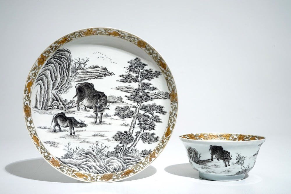 Un bol et une assiette en porcelaine de Chine grisaille &agrave; d&eacute;cor de buffles, Yongzheng